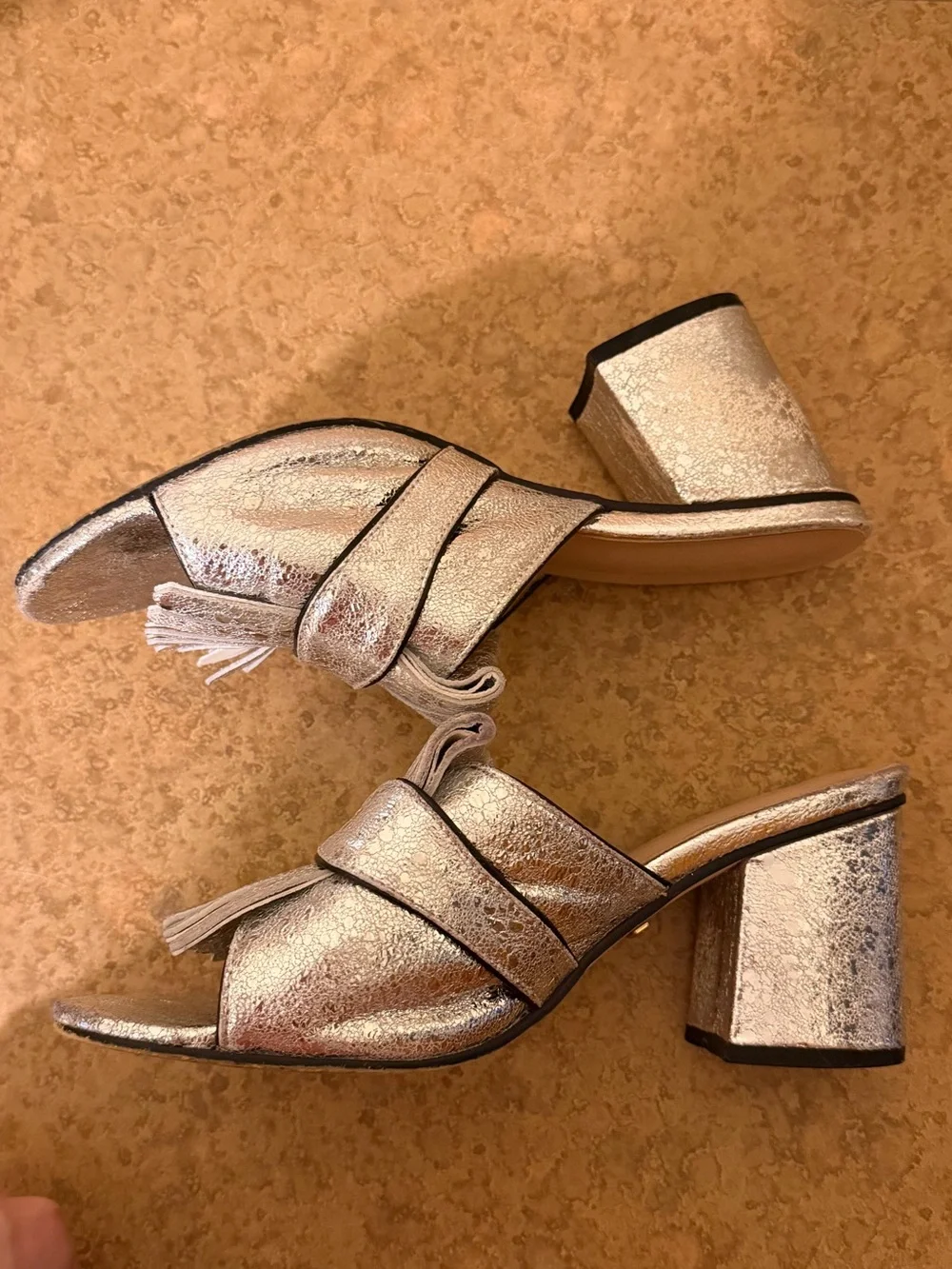 Gucci Metallic GG Fringe Block Heel Mules – Size 40 - Picture 2 of 6